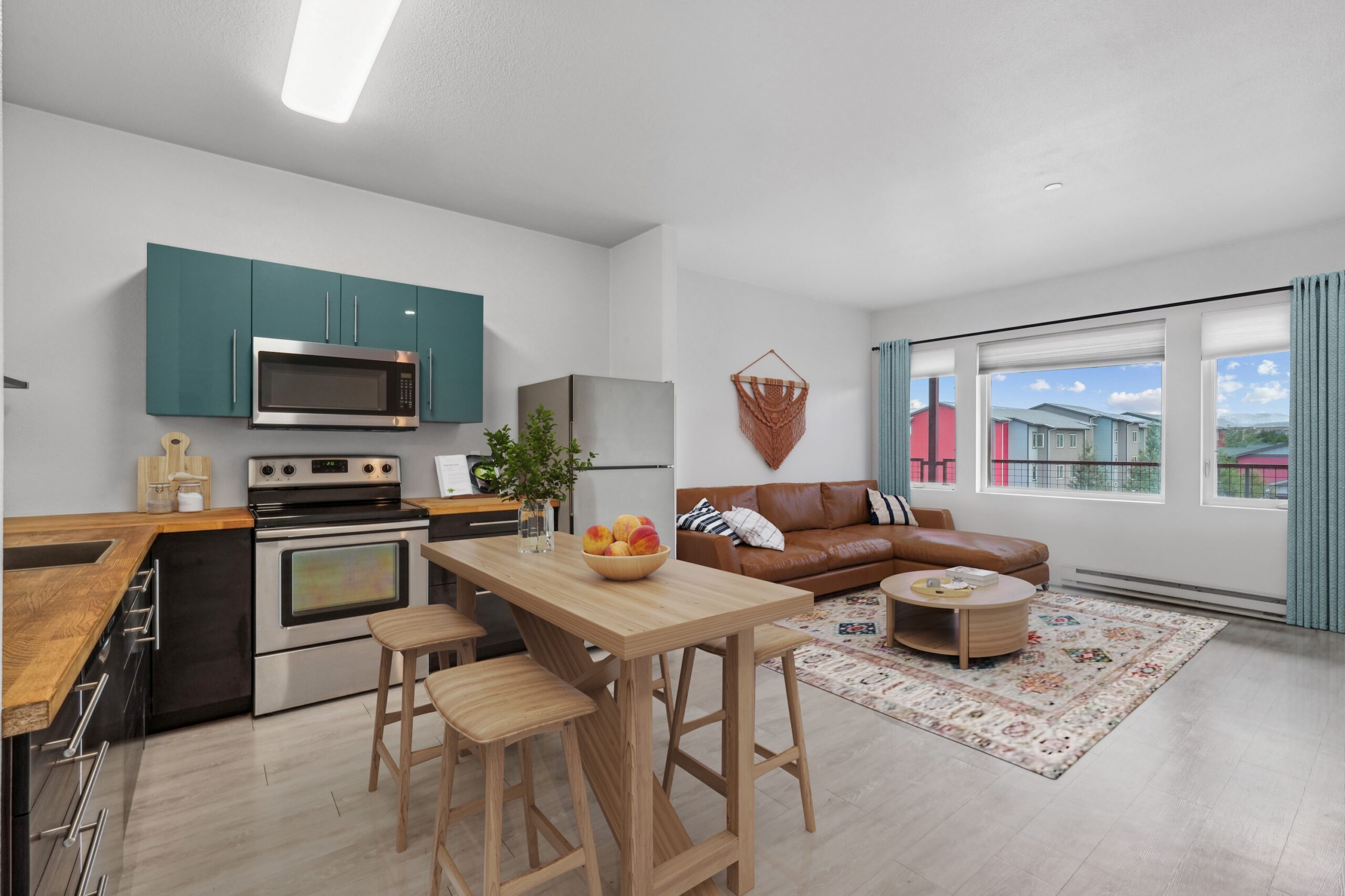 1-bed Kitchen and Living at Red Table